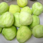 peeled raw mango